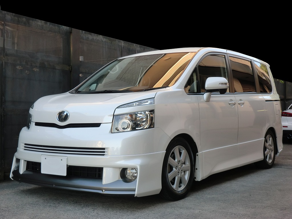 トヨタ70系ノア/ヴォクシー用BLITZ(ブリッツ)DAMPER ZZ-R(ダンパーZZ-R)フルタップ式車高調(92794)中古品 BLITZ 車高調 ZRR70ノア ヴォクシー ブリッツ BLITZ ZZR 車高調 70