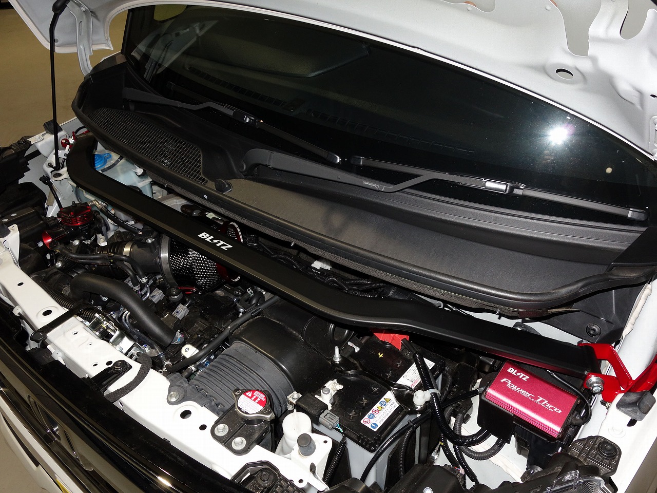 ブリッツ ブリッツ ゼットゼットアール ダンパー N-BOX+カスタム JF2 12/07-17/09 Turbo/NA共通、4WD  92311｜足回り、サスペンション
